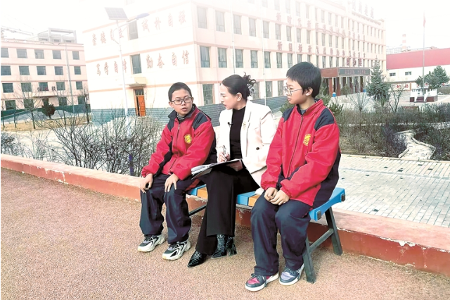 当好联系人民群众的桥梁(图3)